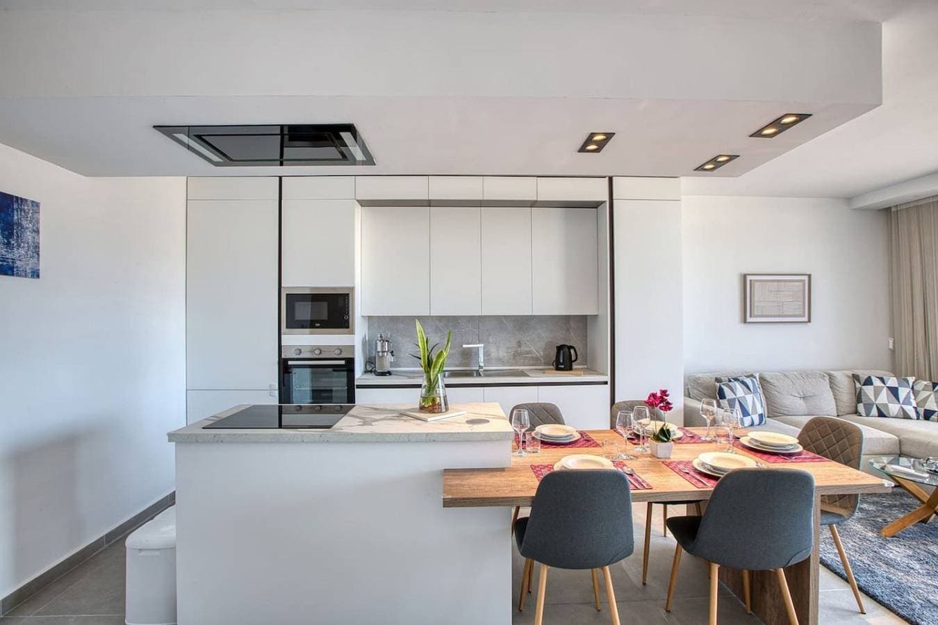 Foto 3 von 43: Ferienwohnung für 4 Personen mit Balkon