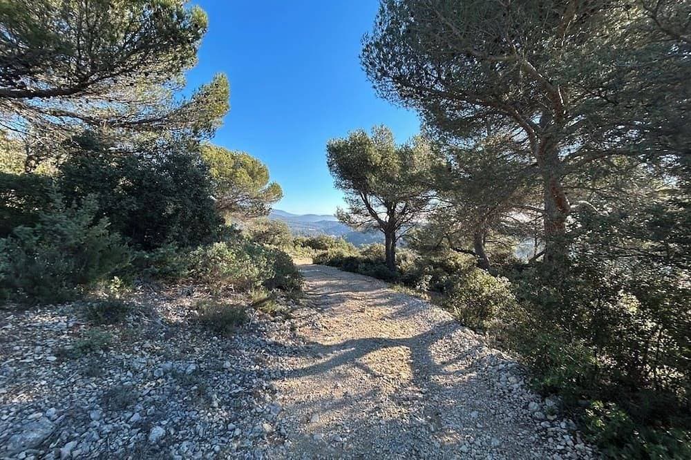 Foto 11 von 30: Enjoy nature in an enchanting and fantastic setting in Cucuron