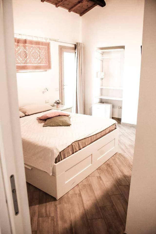 Foto 13 von 14: Double Room with Private Bathroom