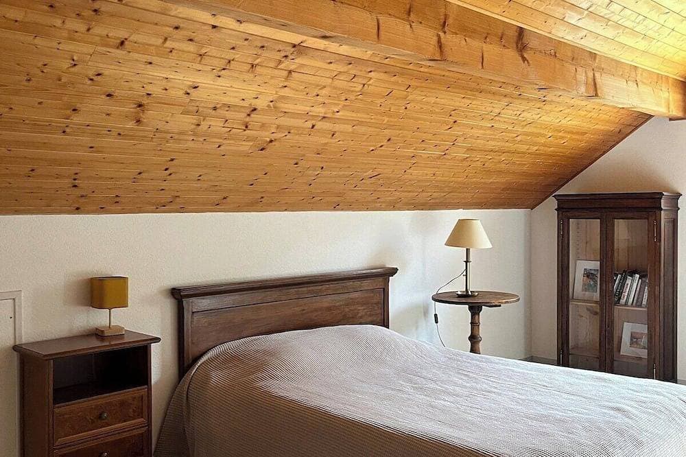 Foto 2 von 20: Charming Chalet - Sleeps 6