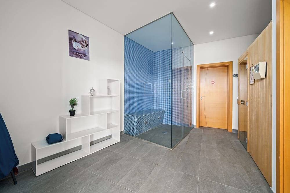 Foto 13 von 30: Tolle Villa mit Whirlpool, Sauna, Türkischem Bad, beheiztem Pool und toller Aussicht
