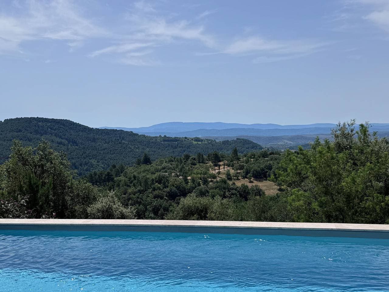Foto 3 von 24: Villa 'La Rouvière' mit Bergblick, WLAN und Klimaanlage