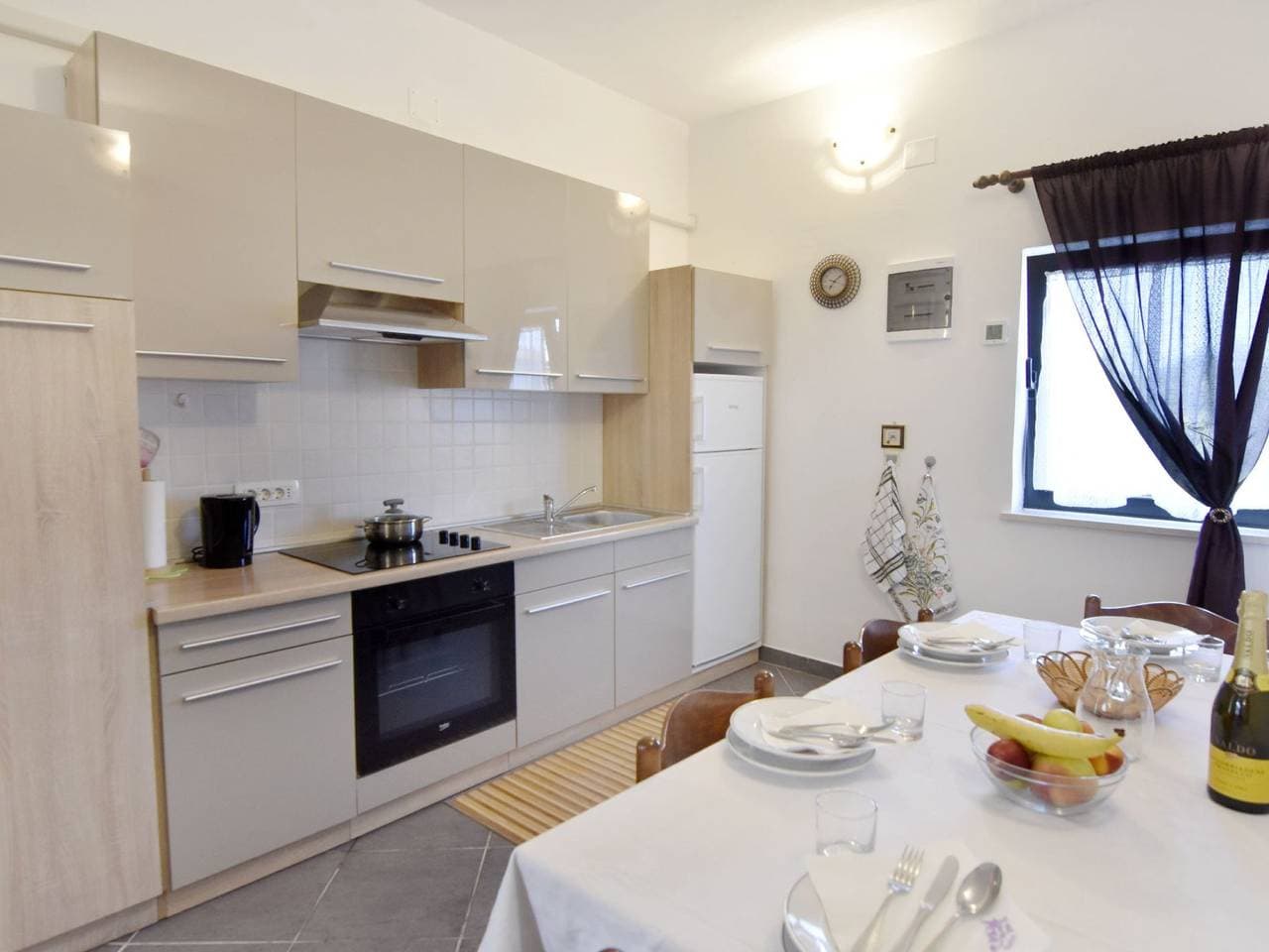Foto 4 von 38: Zweizimmerwohnung mit großer Terrasse in Grupija
