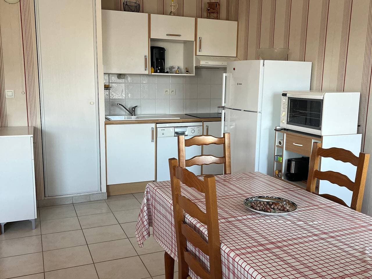 Foto 6 von 11: 2-Zimmer-Wohnung in Bahnhofsnähe mit Garage