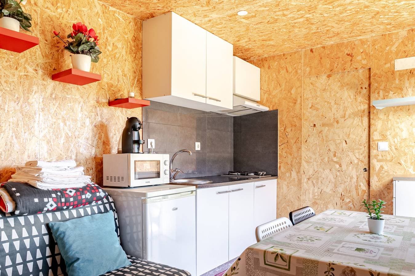 Foto 4 von 24: Bungalow 'Quintinha Da Aldida' mit Bergblick, WLAN und Klimaanlage