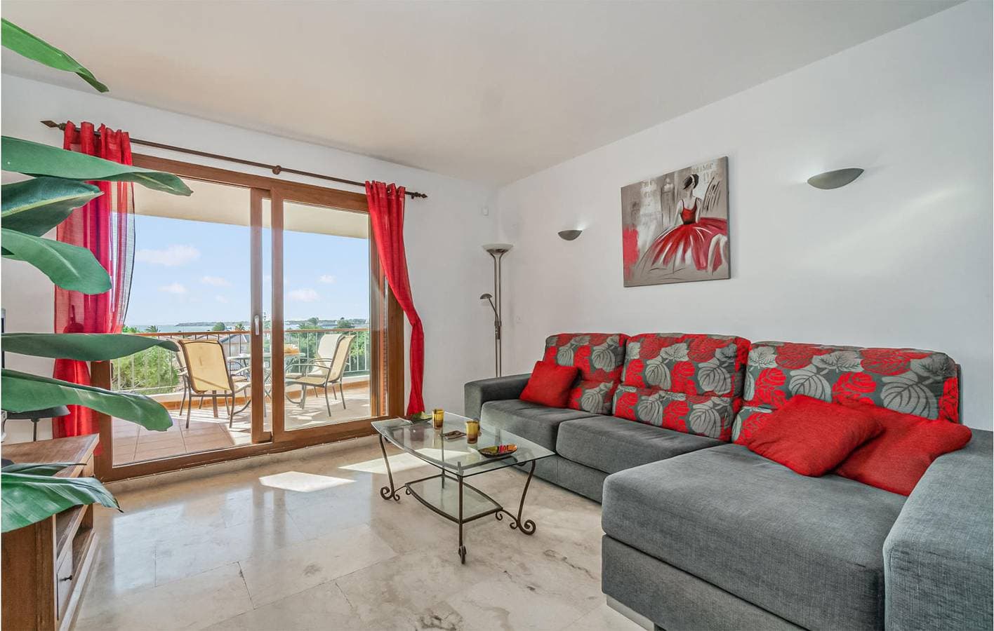 Foto 5 von 20: Apartment mit Meerblick, Pool und Parkplatz