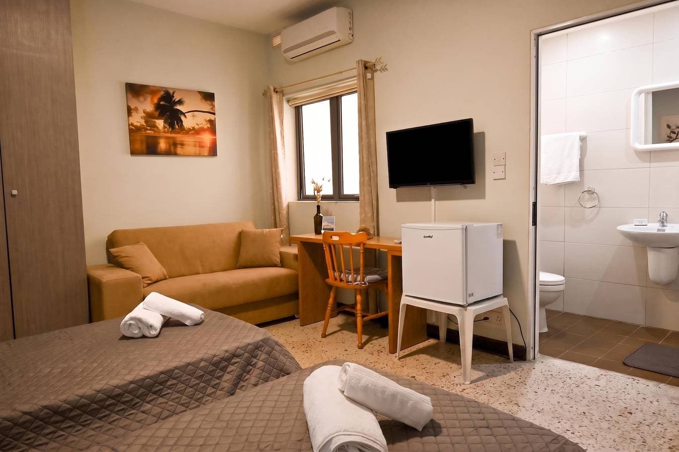 Sea Breeze Bay Guesthouse - A3 1