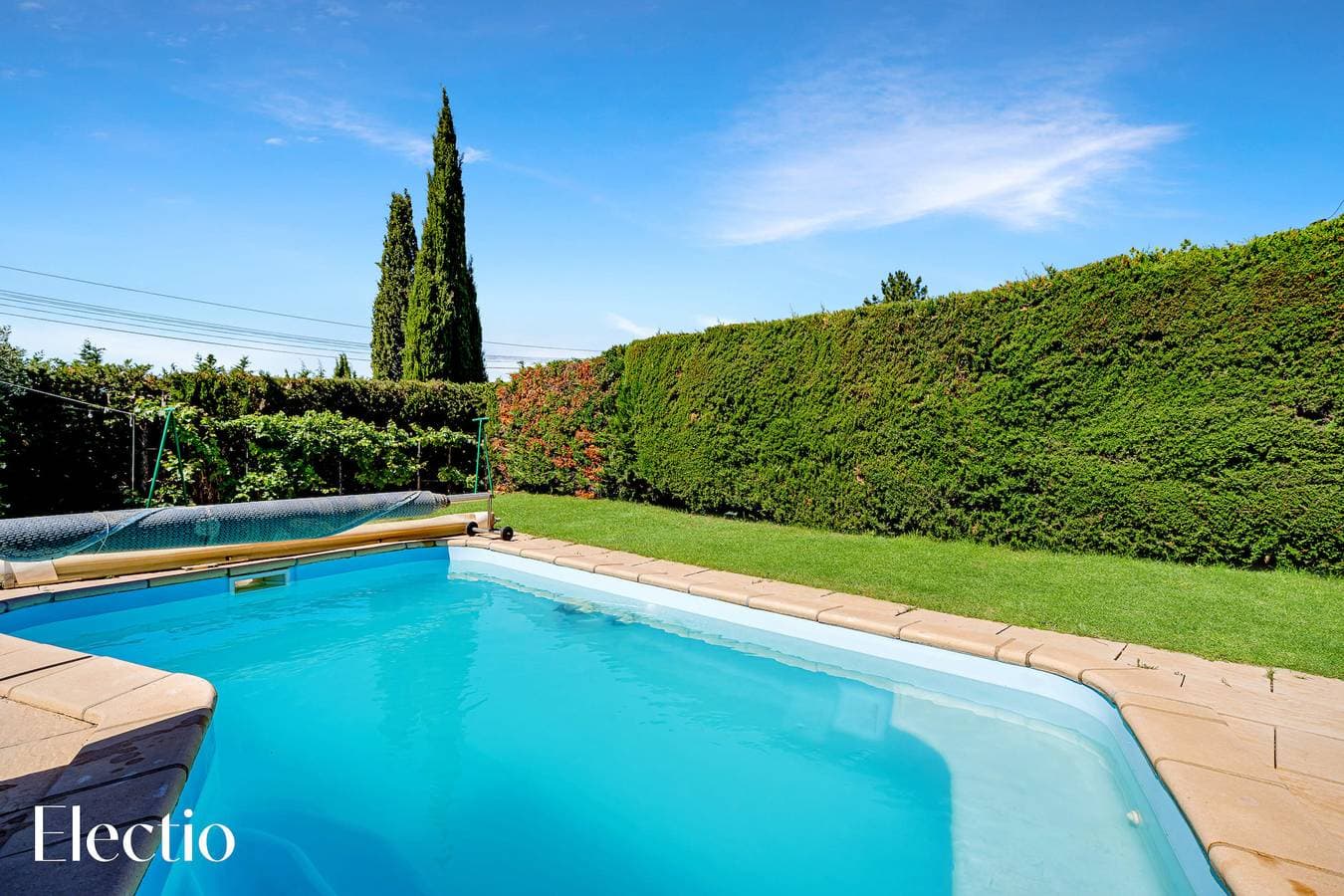 Foto 4 von 38: Landhaus Oliveda | Pool & Heimkino