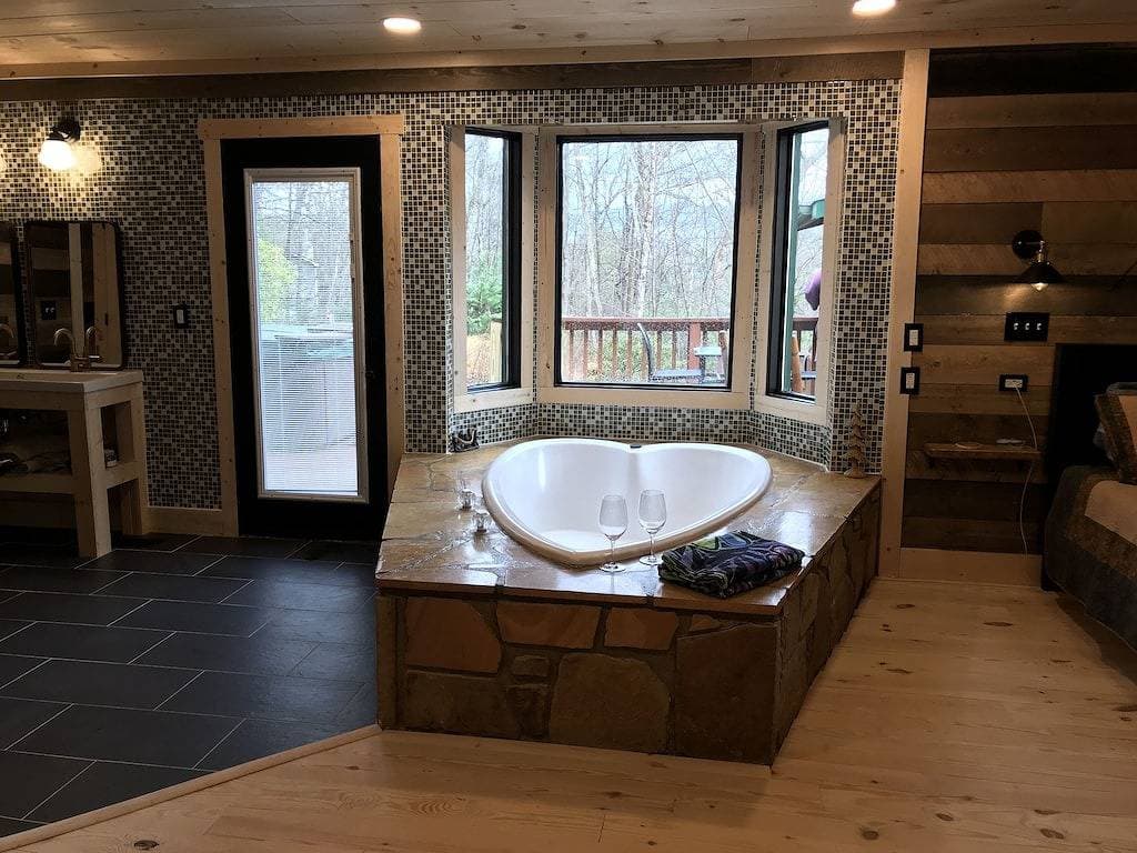 Foto 3 von 40: Kabine für 2 beheiztes Hallenbad und Wasserfall ganz privat!