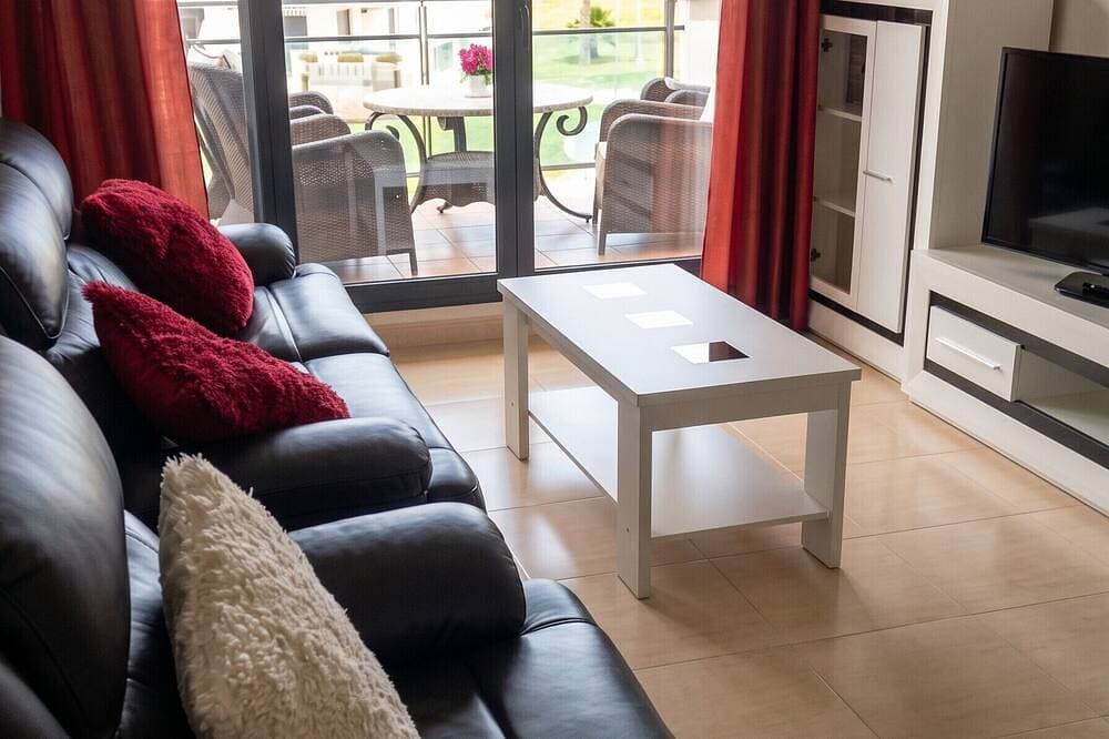Foto 7 von 16: Homerez - Wohnung in Almería mit Pool