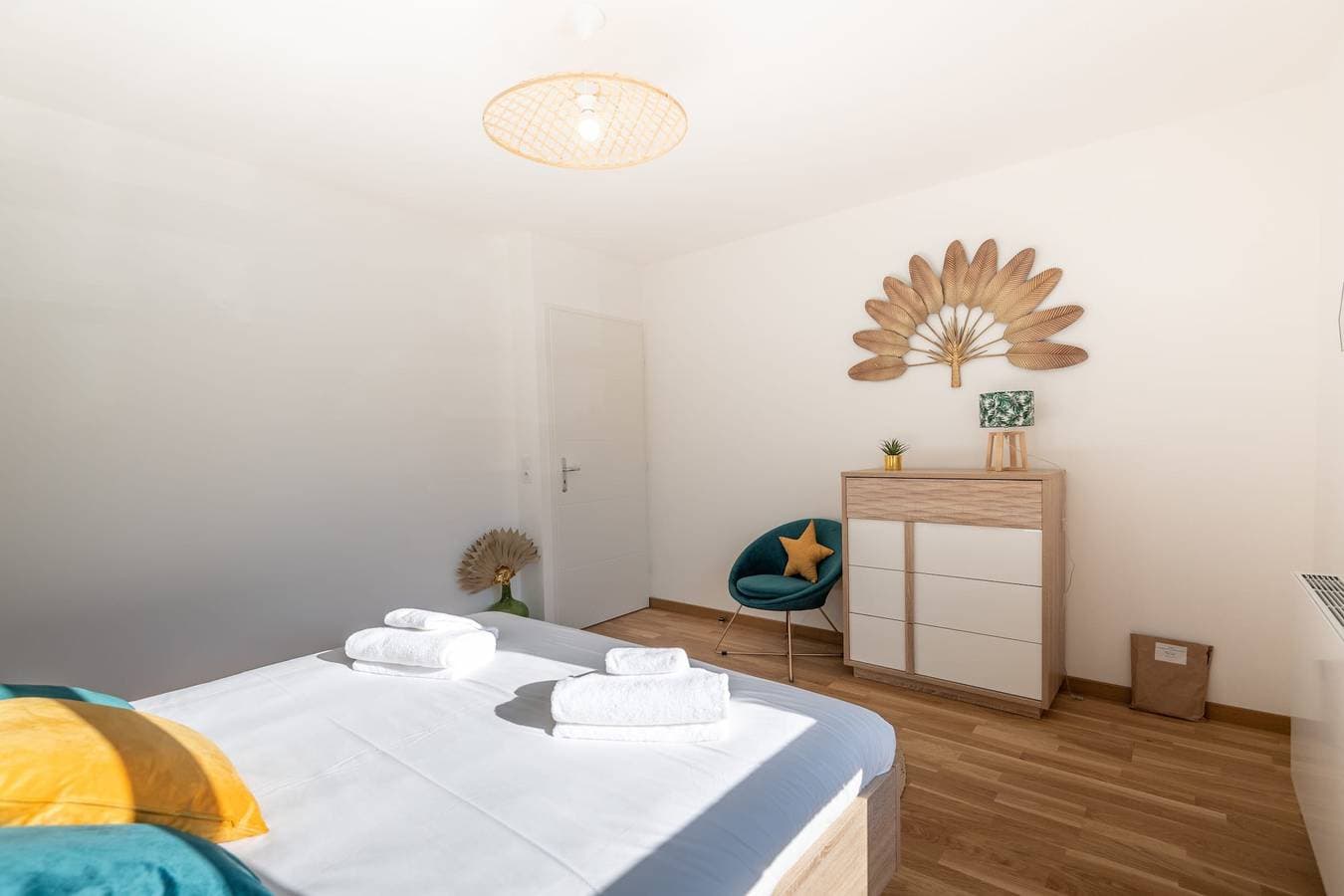 Foto 12 von 16: Ferienwohnung für 6 Personen mit Terrasse