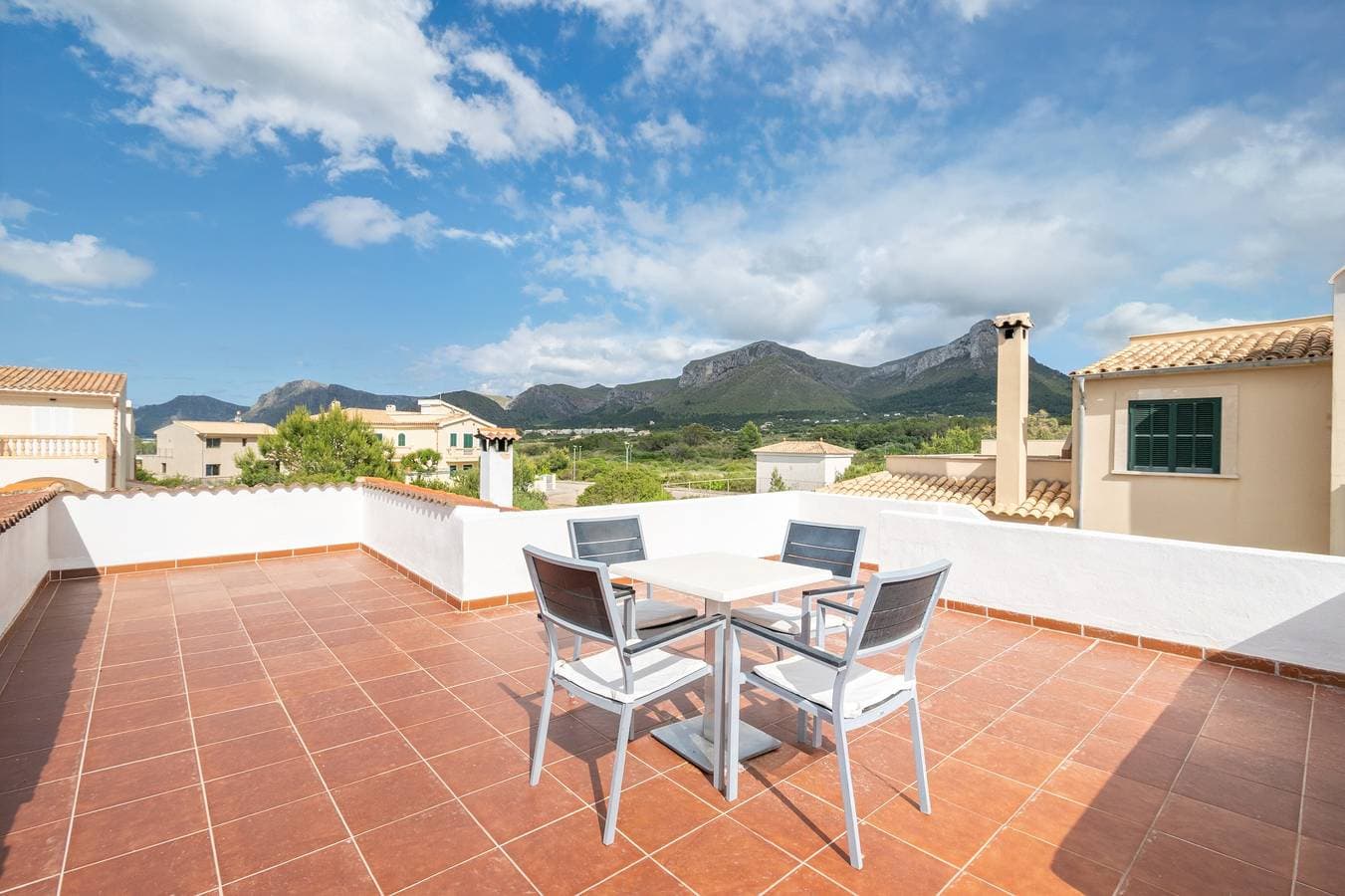 Foto 8 von 29: Villa „Mimosa“ mit Meerblick, WLAN und Klimaanlage