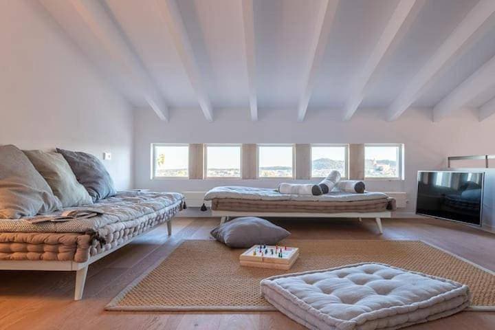 Foto 13 von 38: Three-Bedroom House