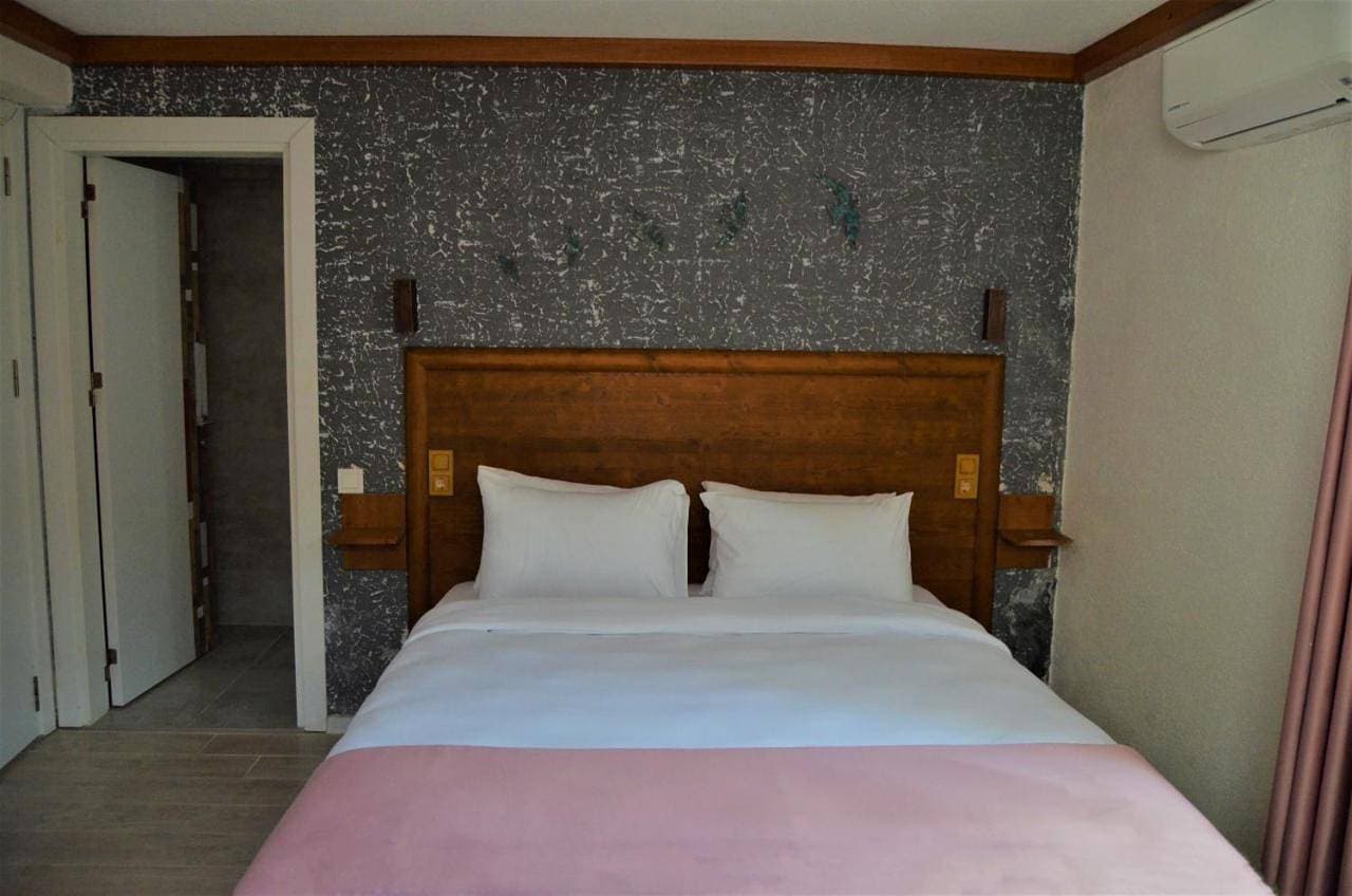 Foto 8 von 9: Budget Double Room