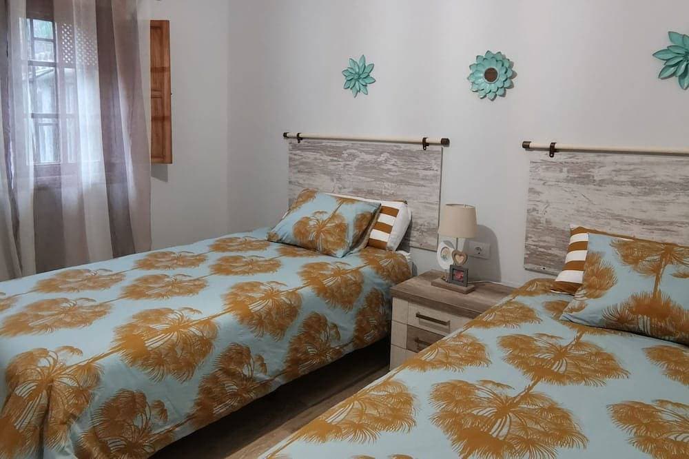 Foto 3 von 30: Finca Vistas al Teide, mit Privat Pool und Whirlpool, WLAN und Sat-TV