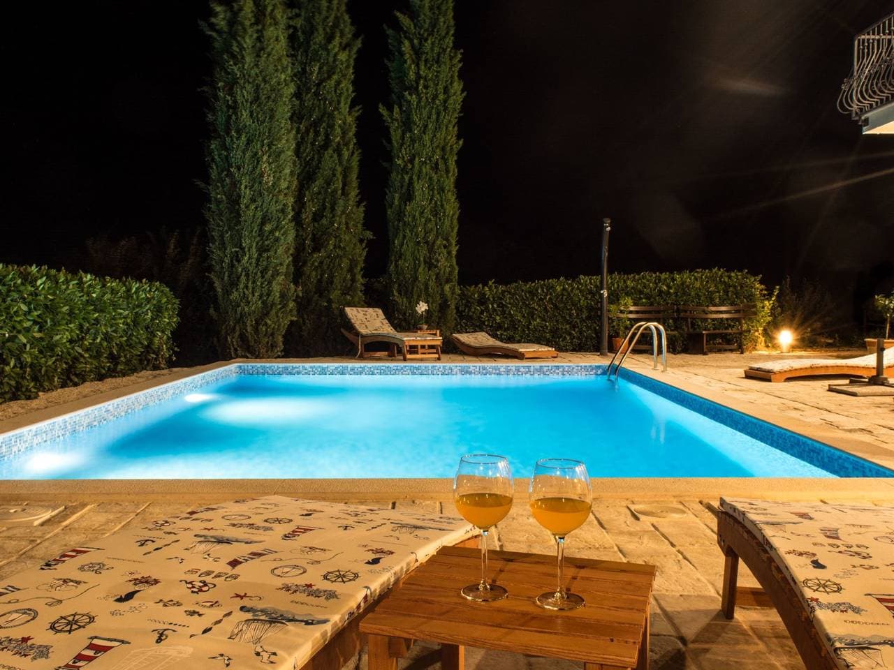 Foto 6 von 49: Nettes Ferienhaus in Smoljanci mit Privatem Pool