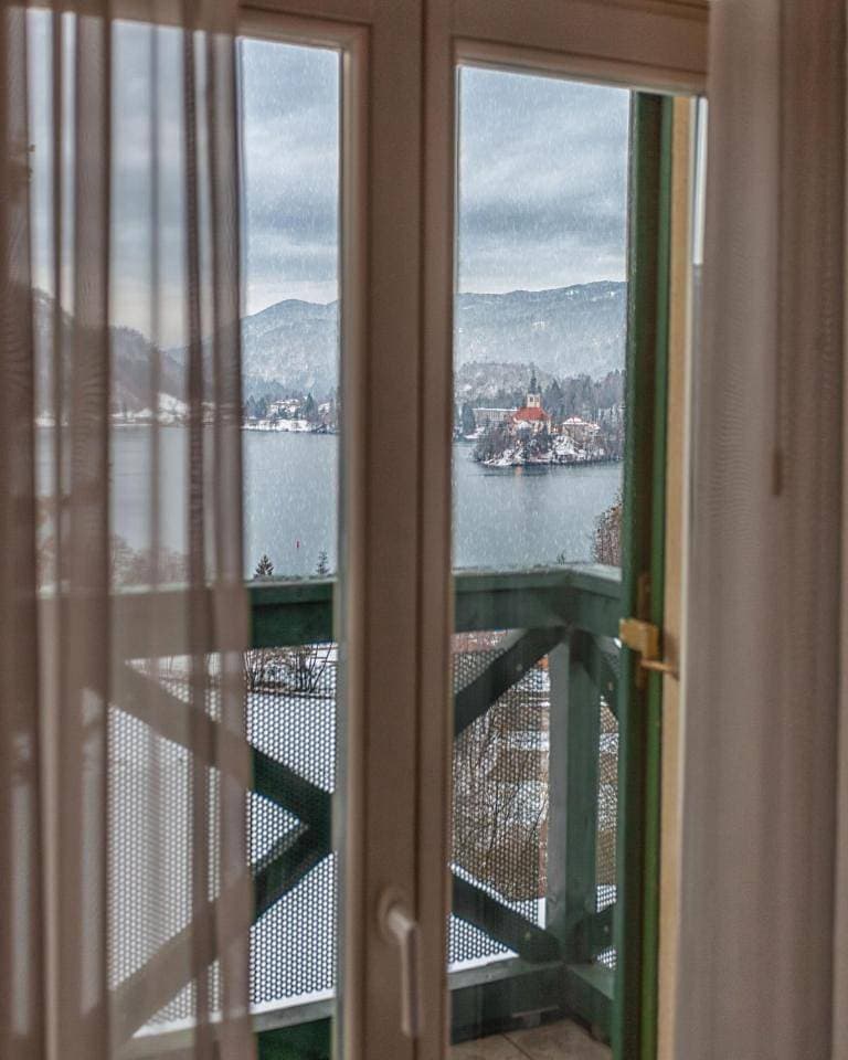 Foto 6 von 21: Deluxe Double or Twin Room with Lake View
