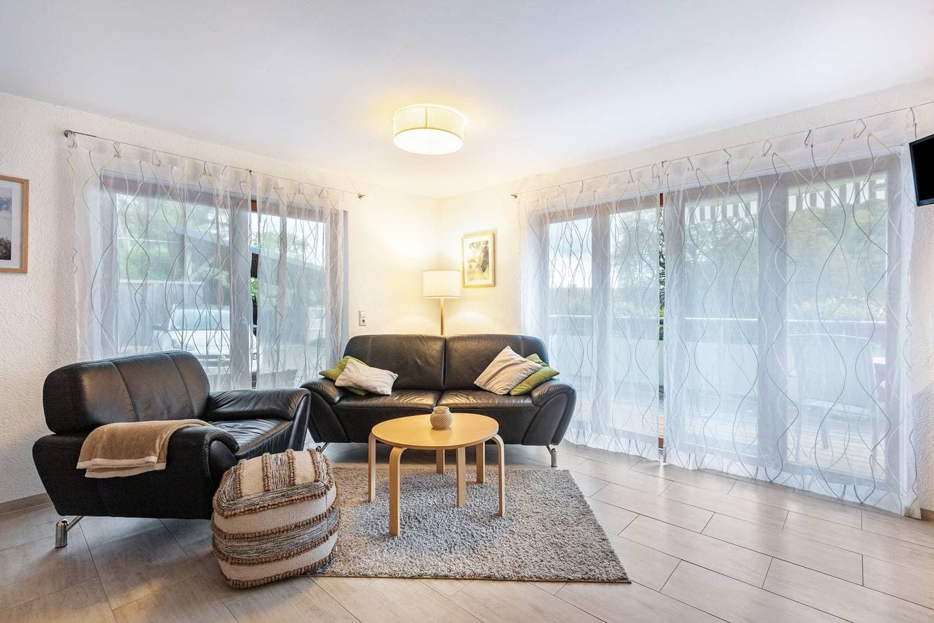 Foto 2 von 24: Ferienwohnung Sonnenberg mit privater Terrasse, privatem Garten und Wi-Fi