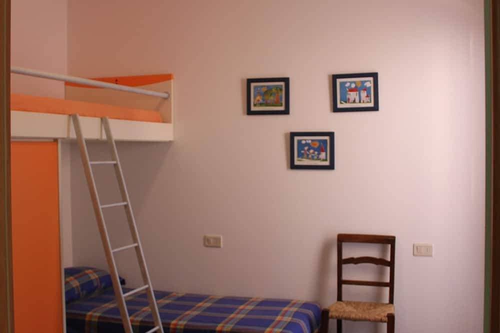 Foto 2 von 19: Sympathische Wohnung In Schöner Residenz Vor Dem Pool