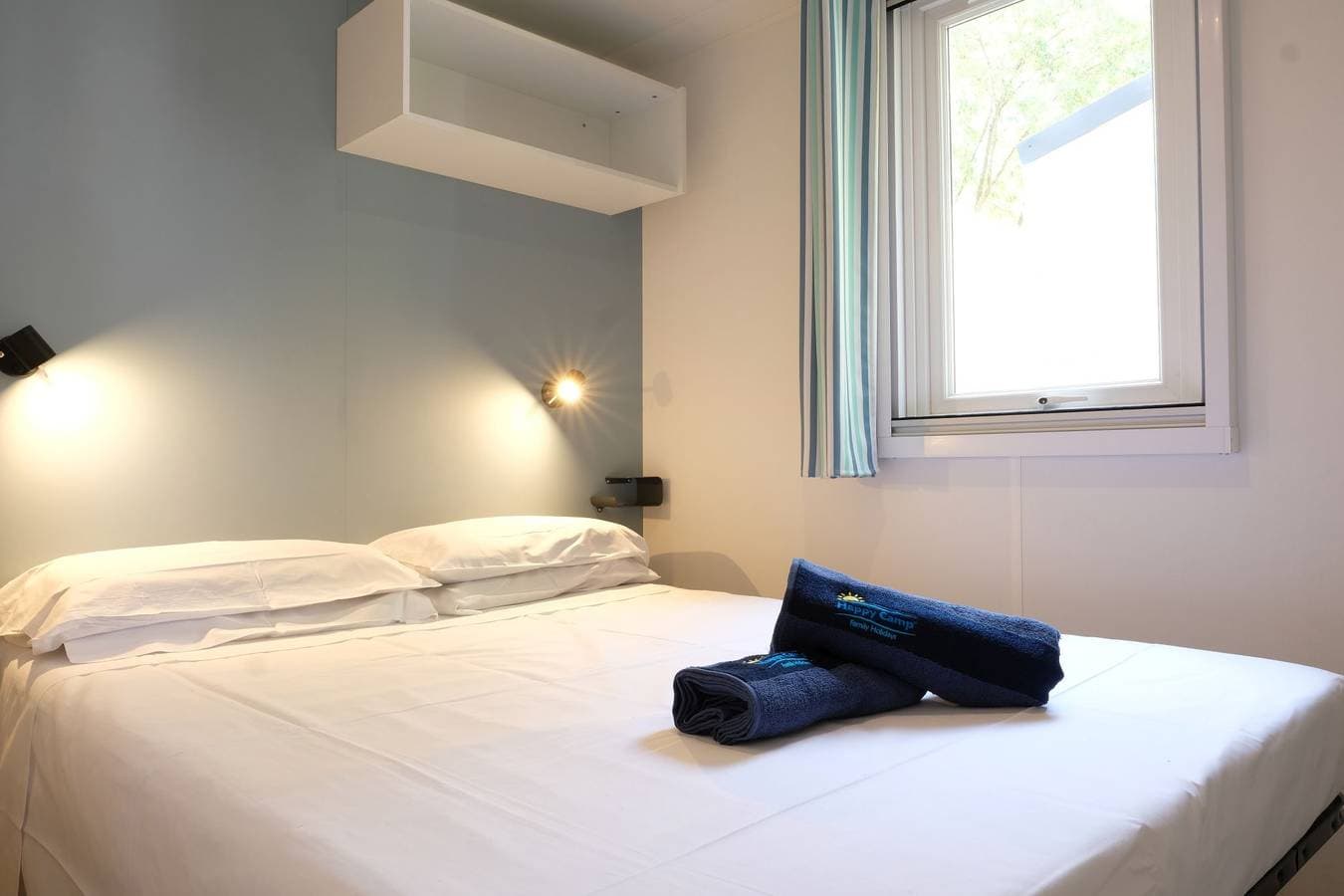 Foto 8 von 42: Bella Sardinia Mobilehome Happy Premium für 7 Personen
