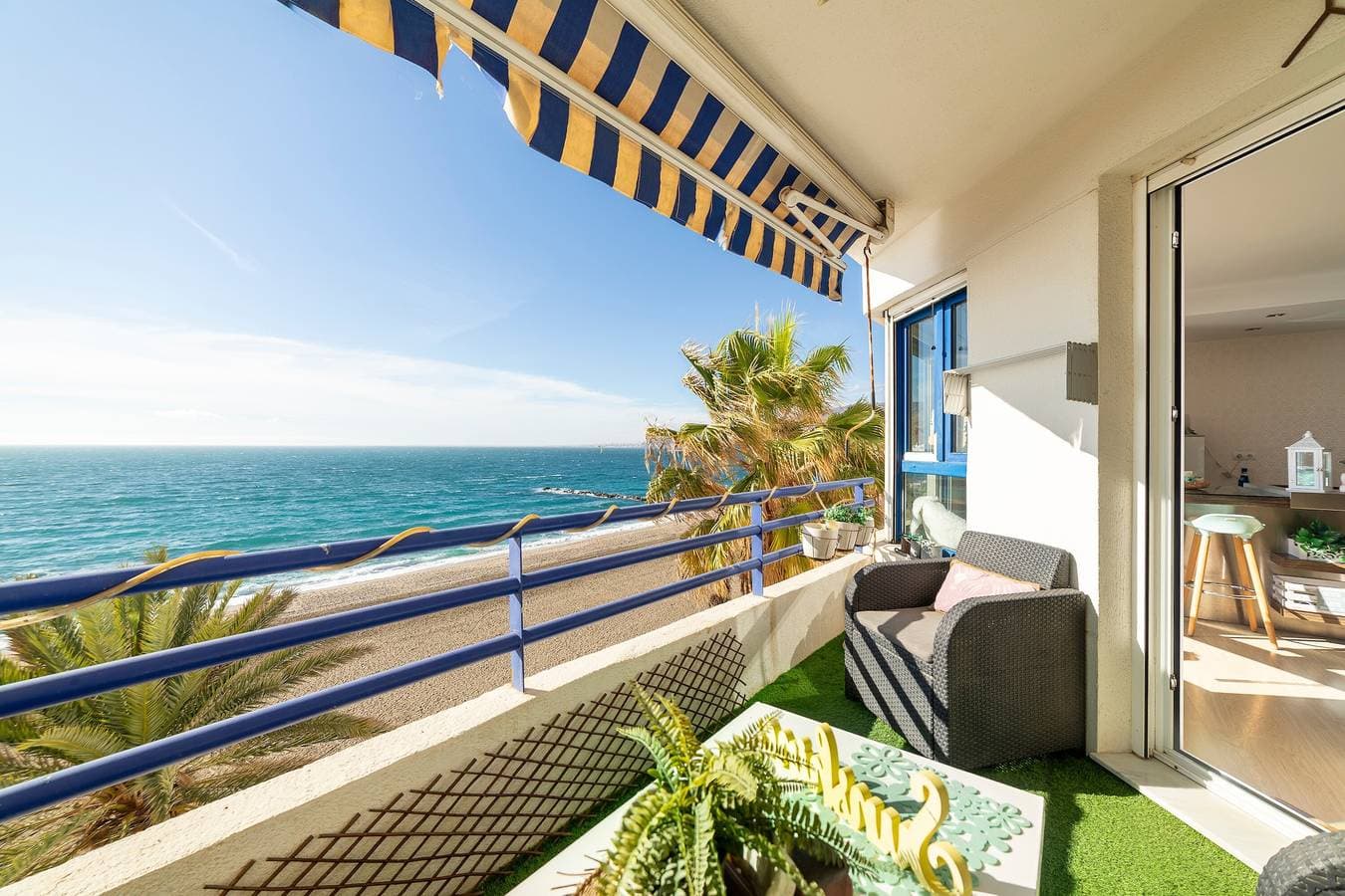 Ocean Views, Paseo Marítimo 1