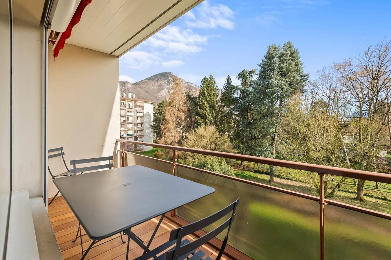 Foto 7 von 36: Ferienwohnung für 4 Personen mit Balkon