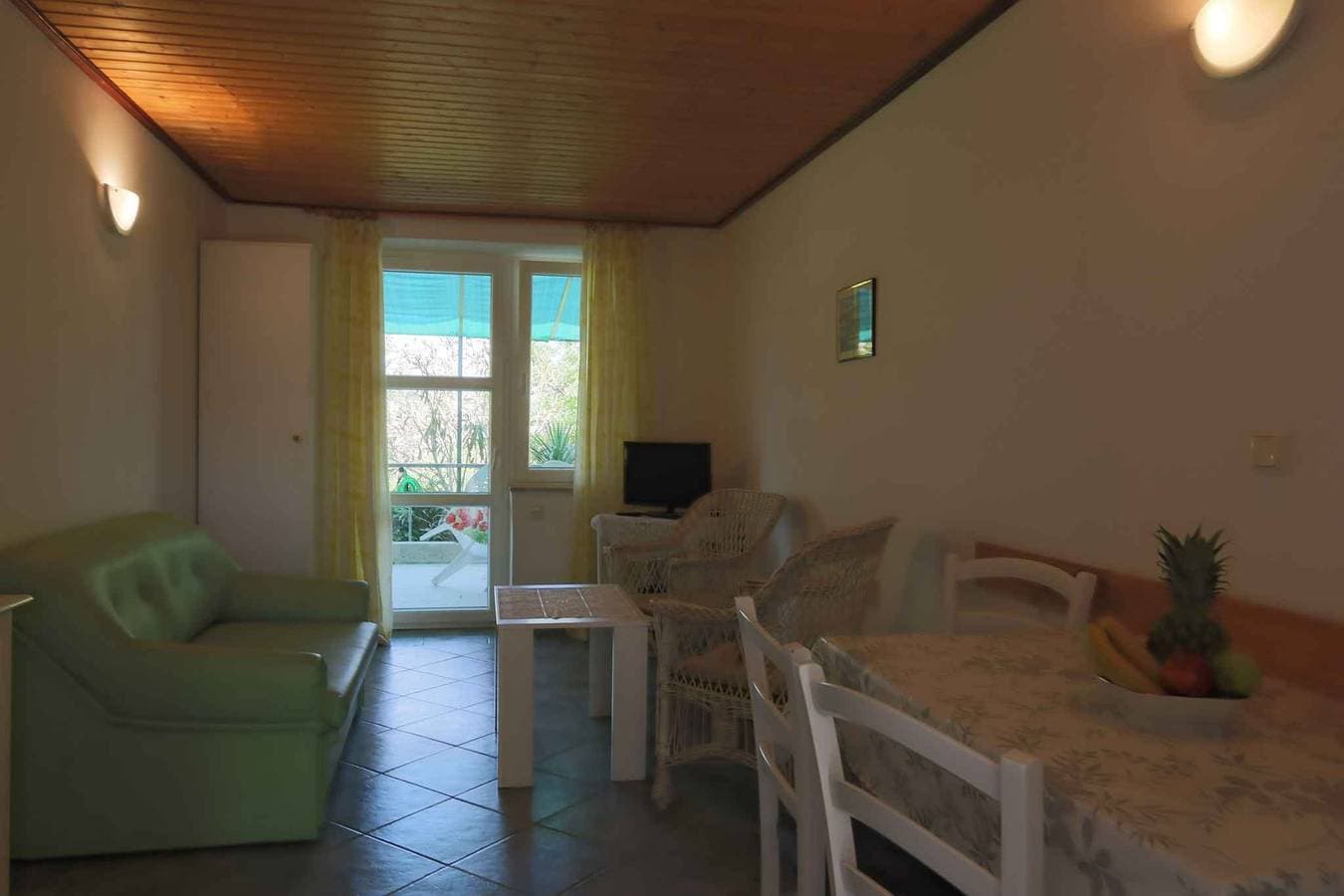 Foto 8 von 20: Ferienwohnung mit Terrasse und Klimaanlage