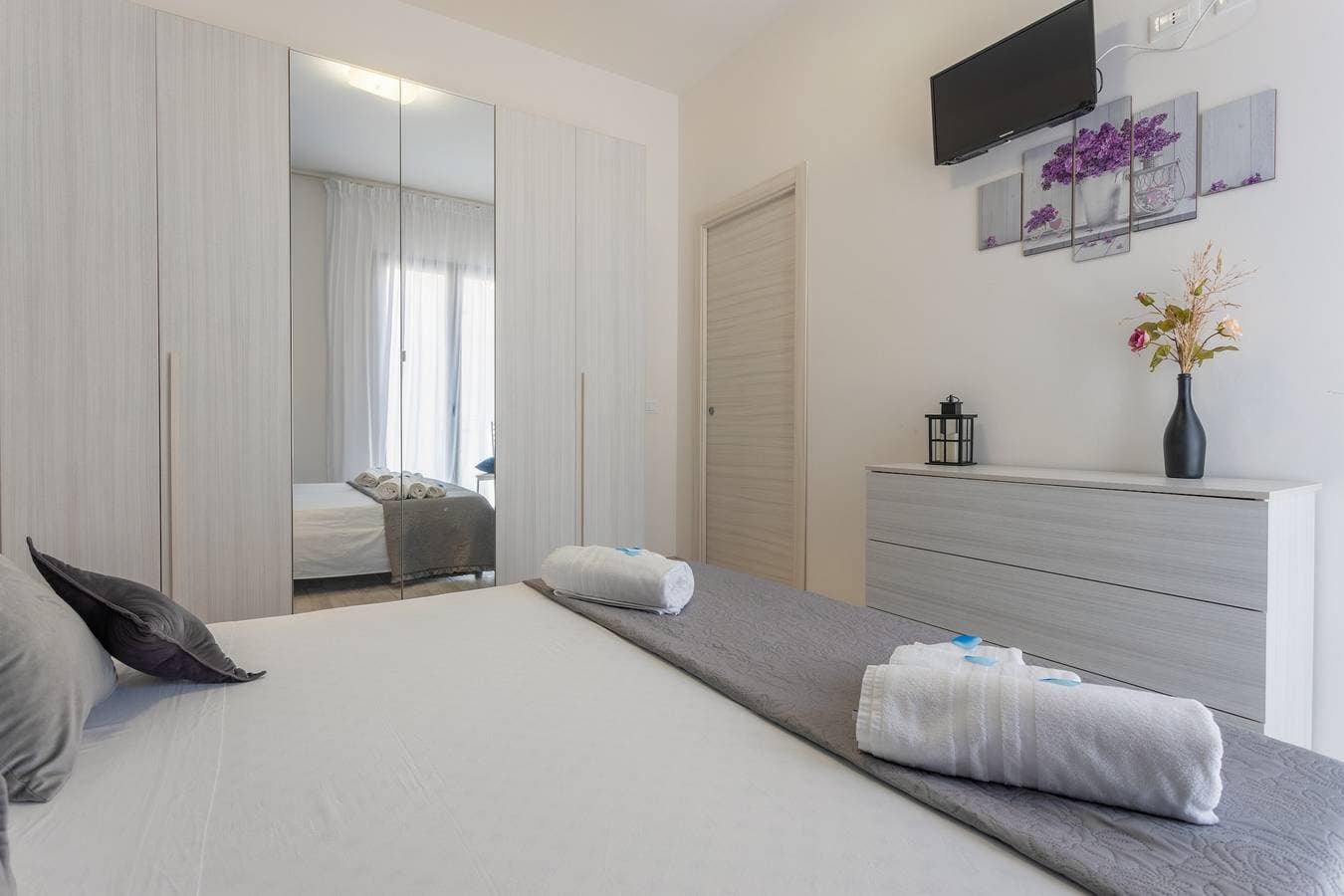 Foto 4 von 20: Ferienwohnung 'Casa Magenta' mit Meerblick, Klimaanlage und WLAN