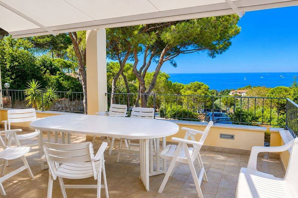 Foto 10 von 20: The House Iolanda Sea View sunsets Corsica and Pianosa