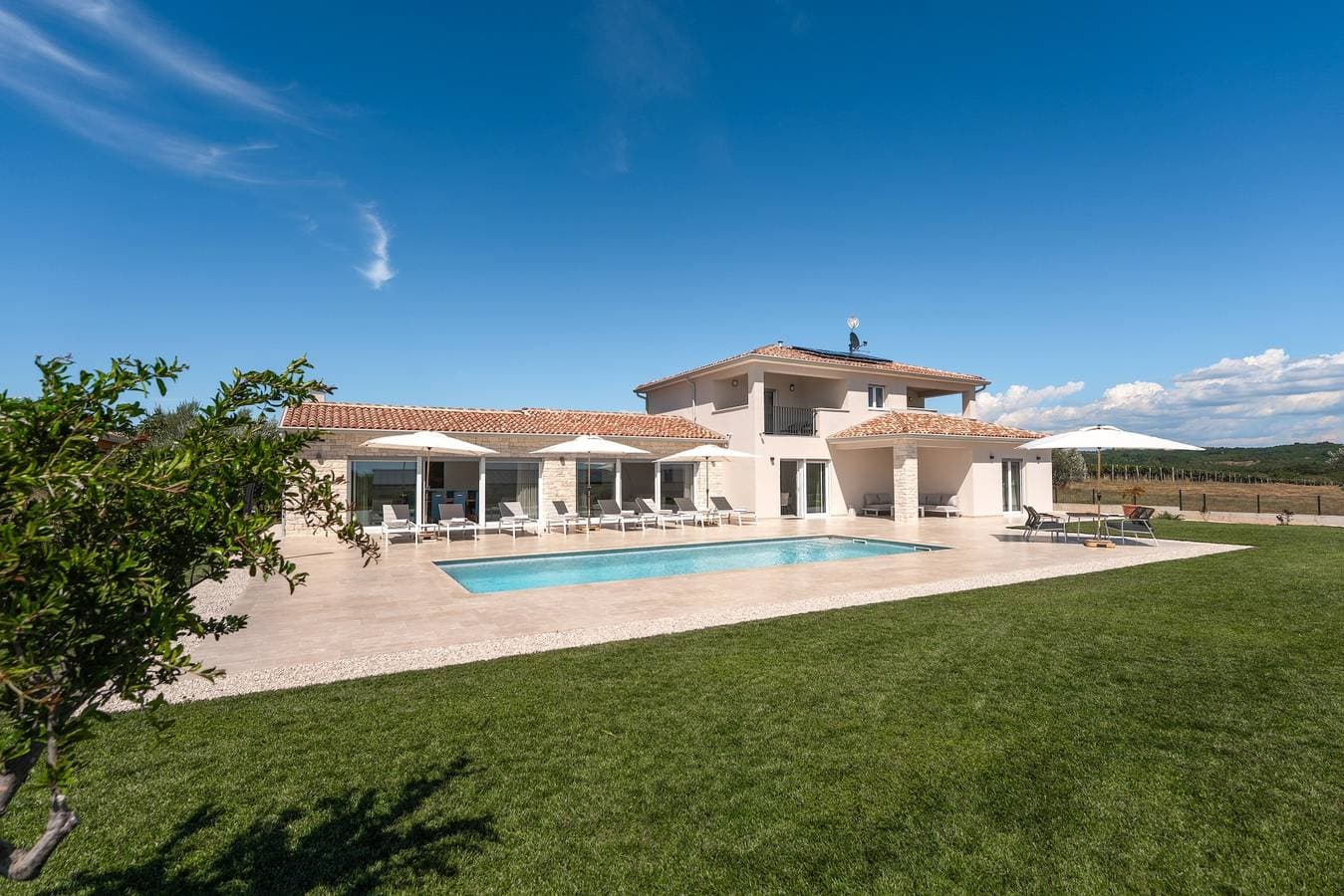 Foto 4 von 38: Villa Juki