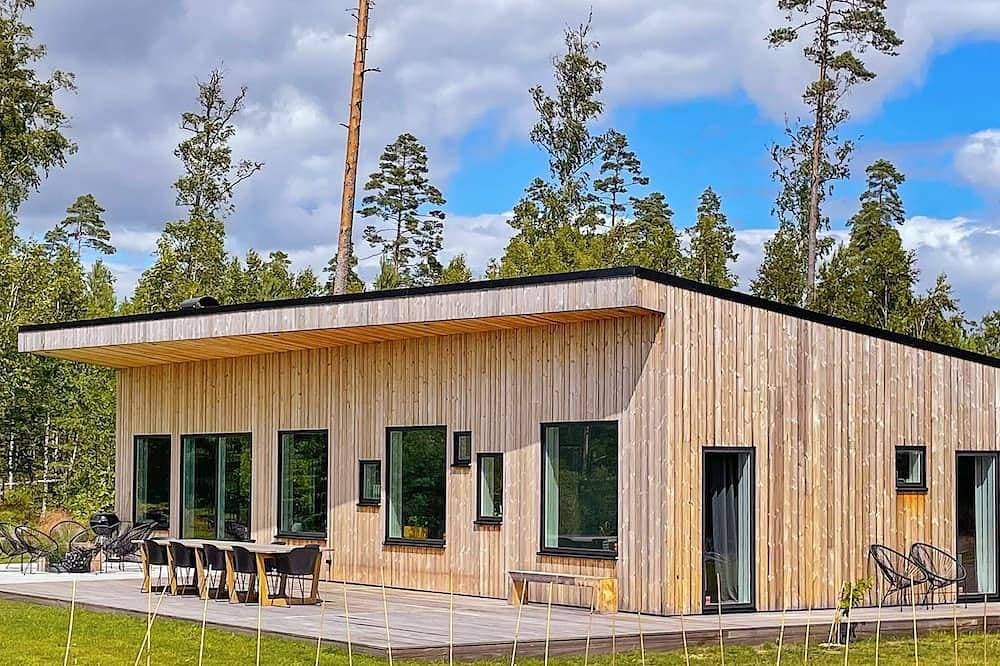 5 Sterne Ferienhaus in Håcksvik 1