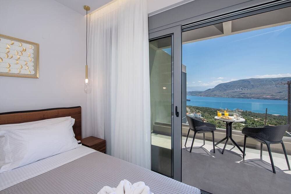 Foto 7 von 30: Luxury villa with kingsize beds and breathtaking sea view ( El paradiso villa)