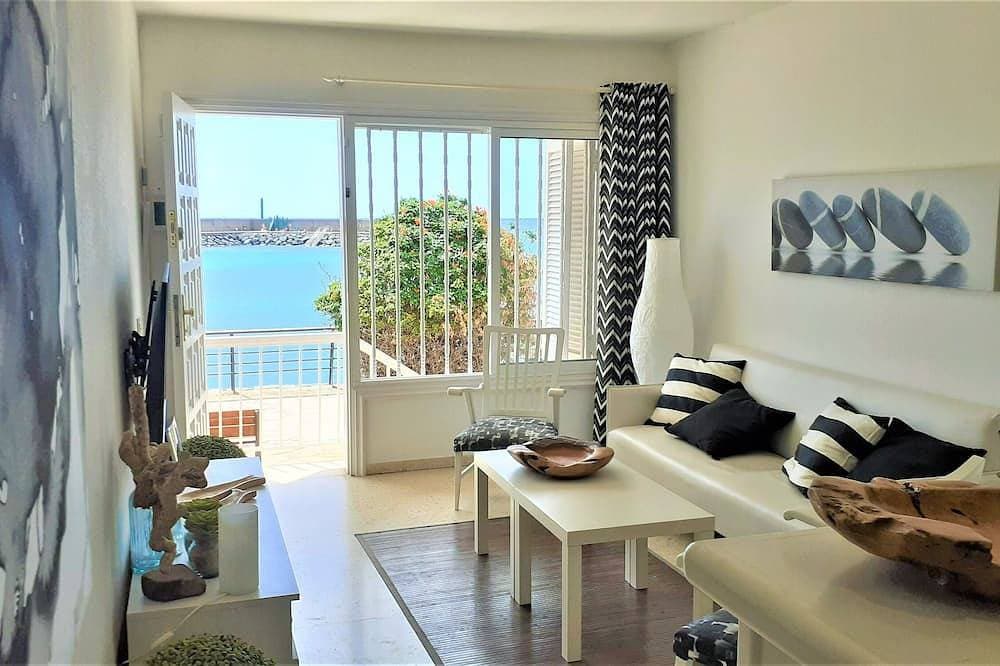 Foto 11 von 30: Duplex mit Blick auf das Meer. Terrasse, Wiffi, Garage