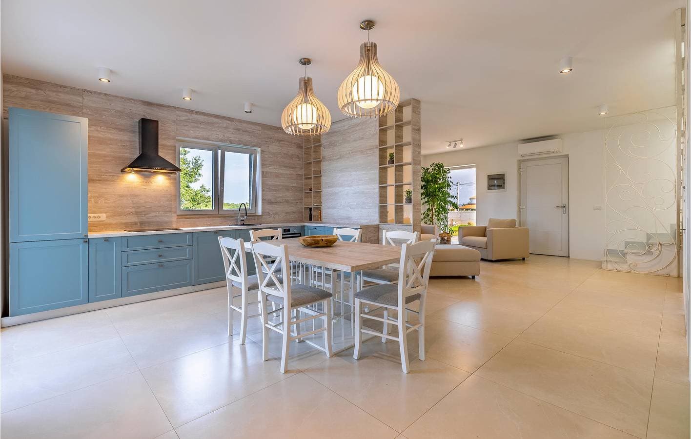 Foto 13 von 47: Gemütliche Ferienwohnung mit 1 Schlafzimmer, Terrasse, Pool und WLAN in der Nähe von Rebici