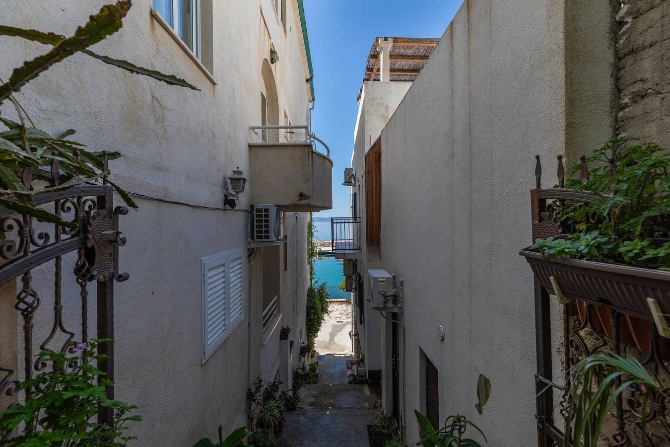 Foto 6 von 22: 1-Zimmer-Ferienwohnung am Strand Drasnice, Makarska A-2670-d