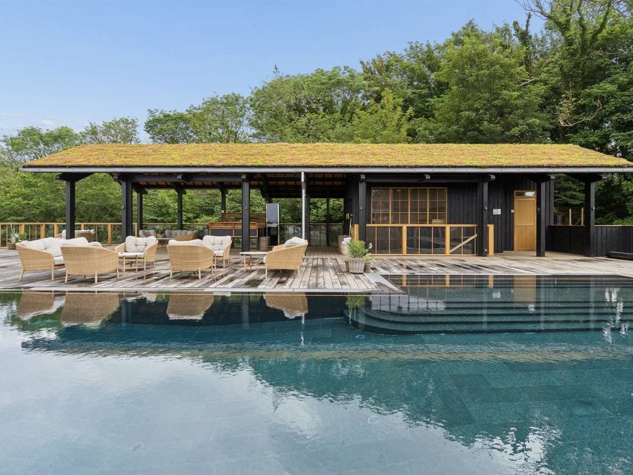 "Heidine" - 100m from the sea 1