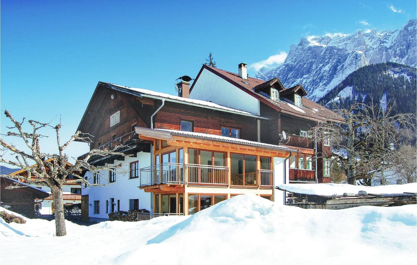 Foto 3 von 15: Bergblick-Wohnung mit Parkplatz in Ehrwald