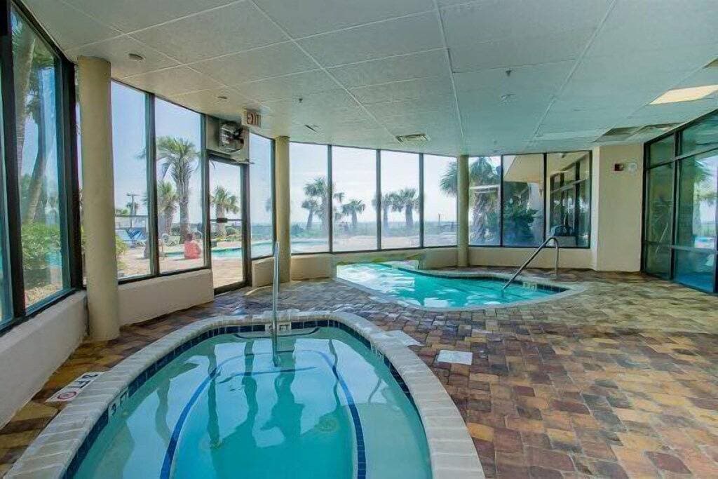 Ocean View Studio ~ Palace 2306 1