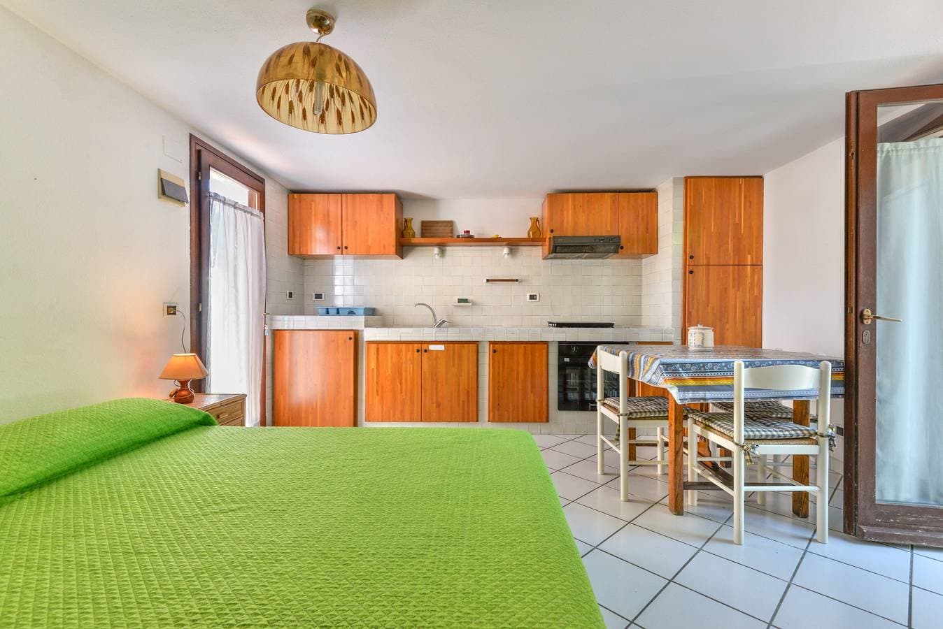 Foto 8 von 19: Einzimmerapartment 'Monolocale Nel Verde' mit Privatterrasse, Gemeinschaftsgarten und WLAN