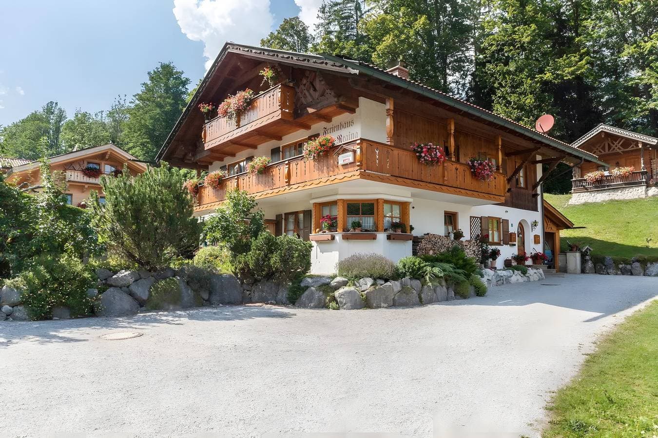 Foto 2 von 31: Ferienwohnung 'Bergkristall' mit Bergblick, Balkon und Wi-Fi