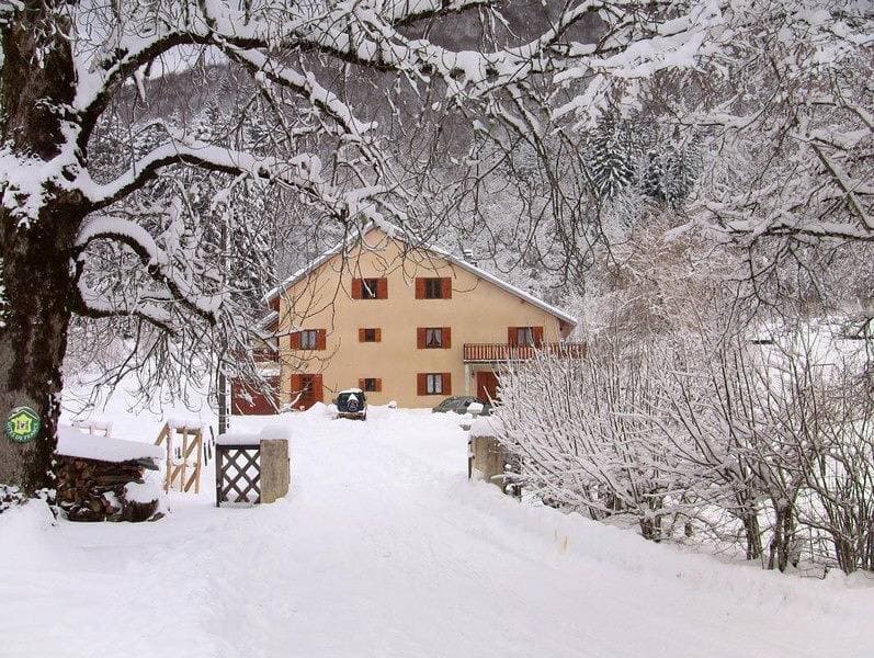 Foto 8 von 20: Gemütliche 90 qm große Wi-Fi Gite mit Garten und Kamin.