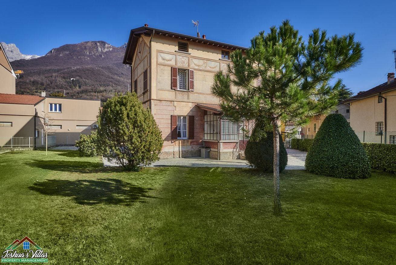 Villa 1