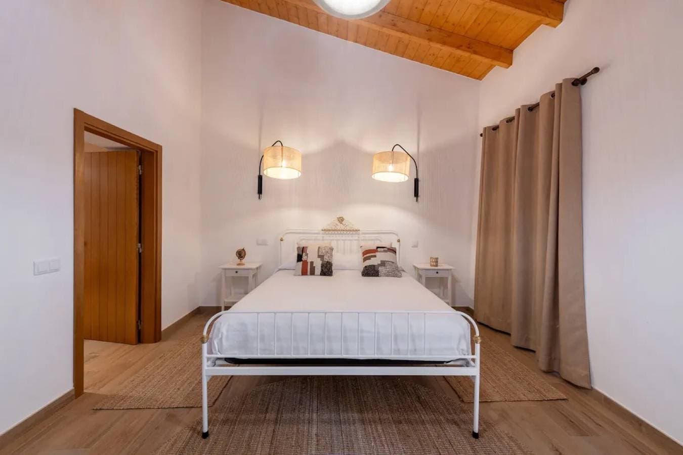 Foto 9 von 39: Ferienhaus 'Casa Do Avô - Vale Luís Neto' mit Bergblick, Wi-Fi und Klimaanlage