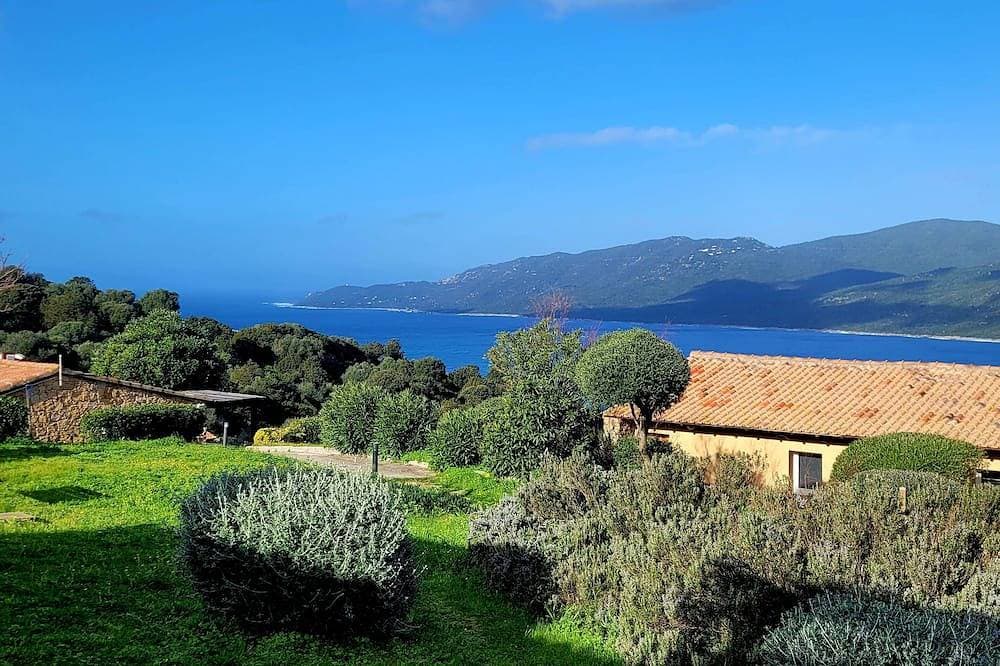 Foto 9 von 21: Mini-Villa mit Meerblick und WLAN in kleiner Residenz*** mit beheiztem Pool