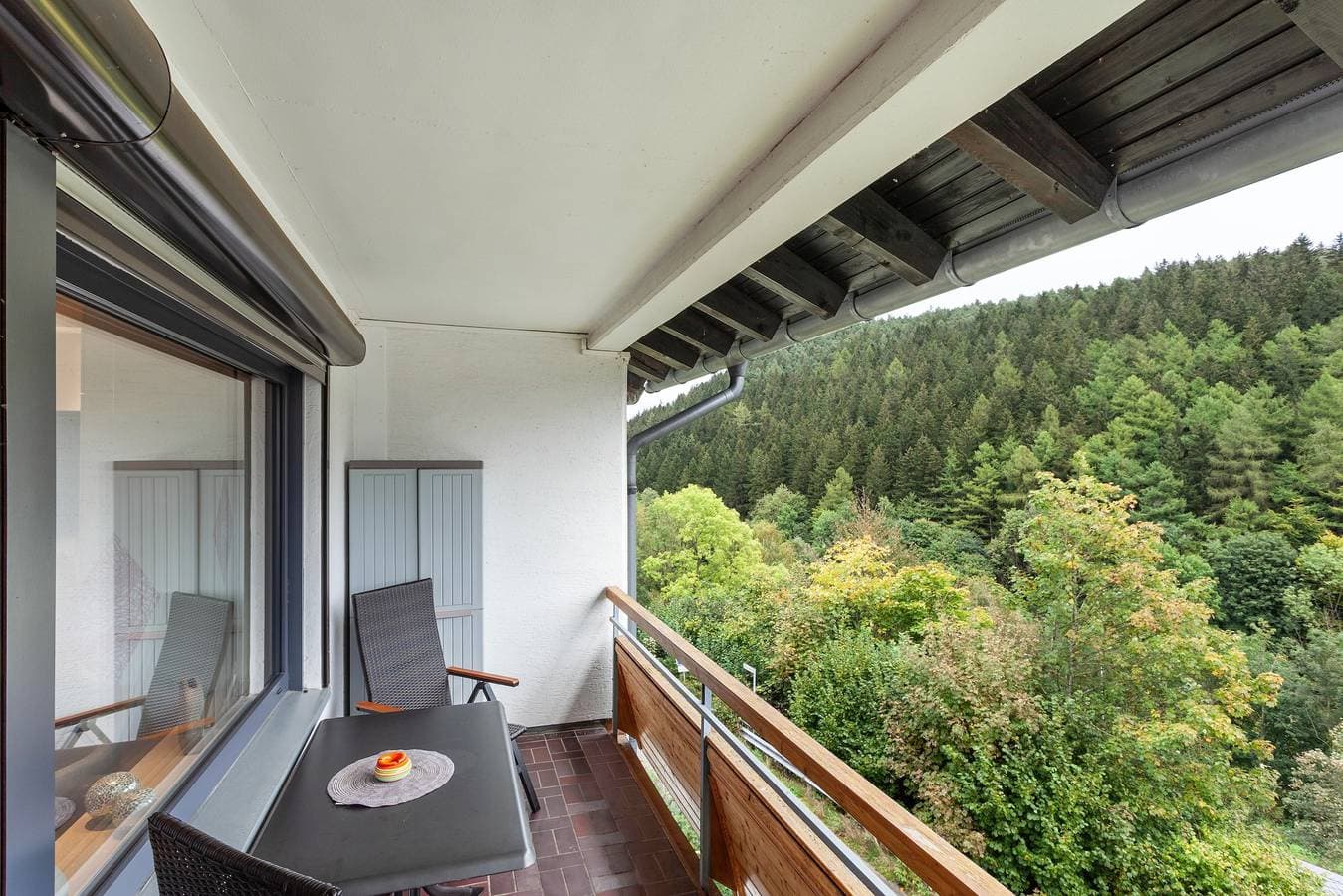 Foto 2 von 20: Ferienwohnung 'Gästehaus Centrum 2 Typ 08' mit Bergblick, Balkon und Wi-Fi