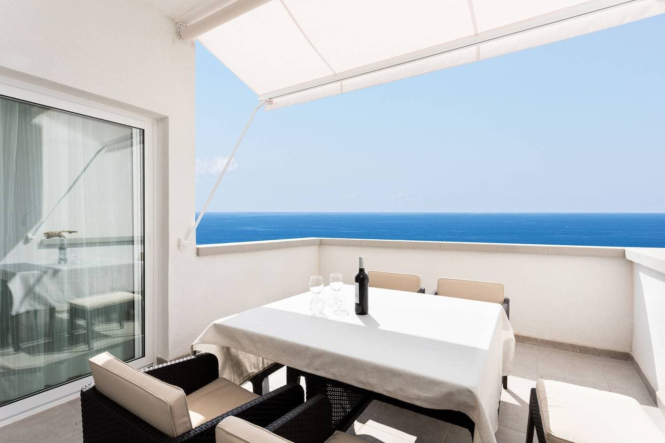 Foto 2 von 25: Ferienwohnung direkt am Strand mit gratis W-Lan