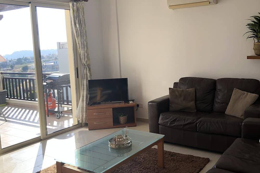 Foto 6 von 13: Fantastic Sea View Apartment With Large Balcony