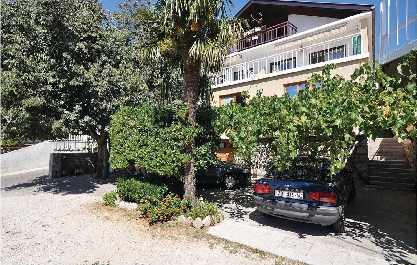 Foto 7 von 20: Gemütliches Apartment mit Meerblick, Terrasse und Küche, 2 km vom Strand entfernt