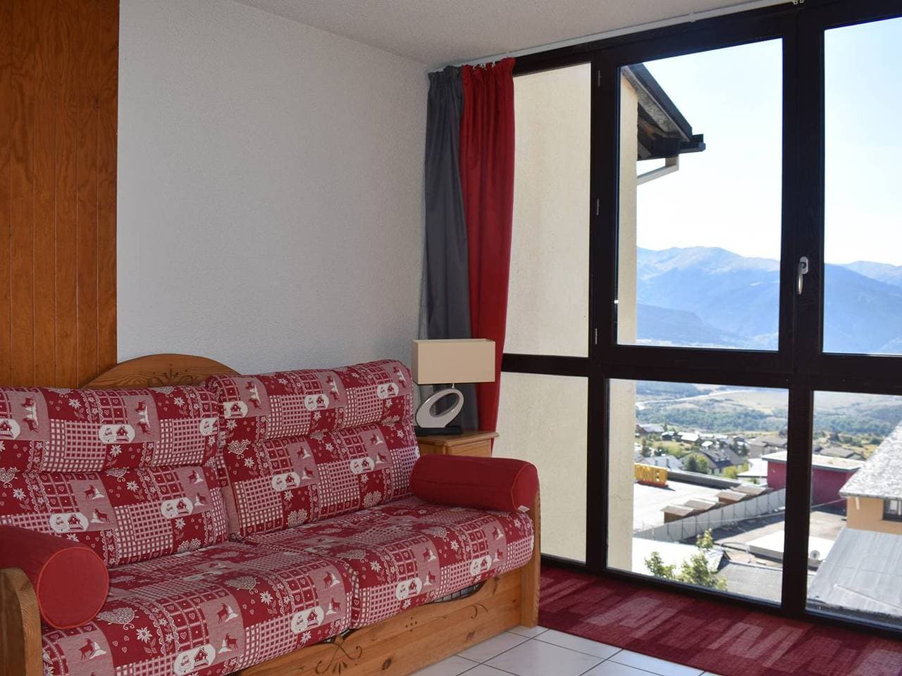 Studio-Kabine im Zentrum, Direktzugang zu den Pisten, WIFI, Parkplatz 1