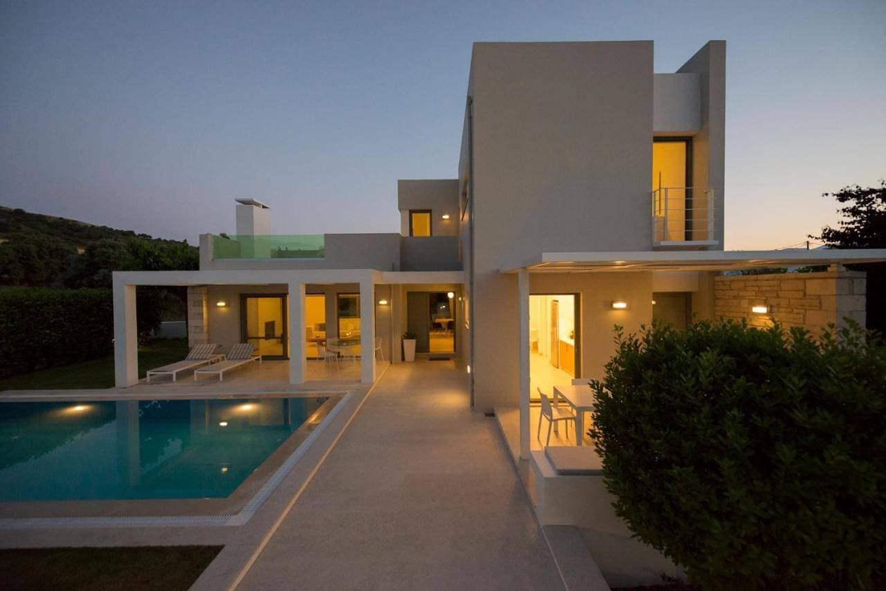 Foto 3 von 44: Villa